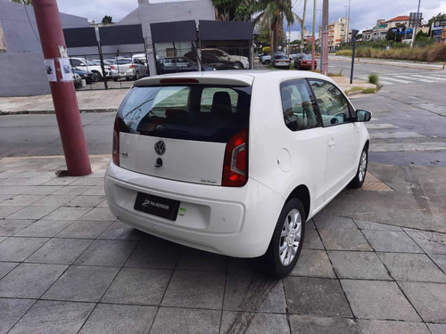 Volkswagen Up! 2017 1.0 High Up! 75cv 3 P