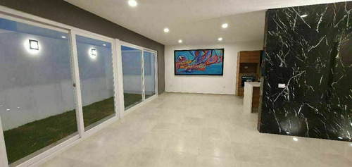 Hermosa Casa En El Mirador, Hermoso Diseño De Autor, Roof Ga