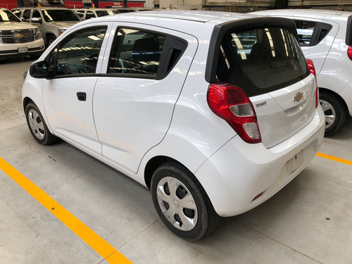 Imagen 5 de 15 de Chevrolet Beat 2018 1.2 Hb Lt Mt
