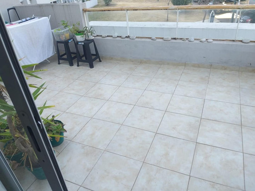 Imagen 7 de 20 de Vendo Dpto 2 Dor Con Cochera Jardines De La Estanzuela
