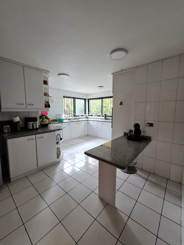 Casa En Exclusiva Zona De San Damián