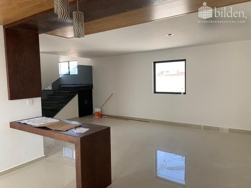 Casa Sola En Venta Fracc Los Nogales Residencial