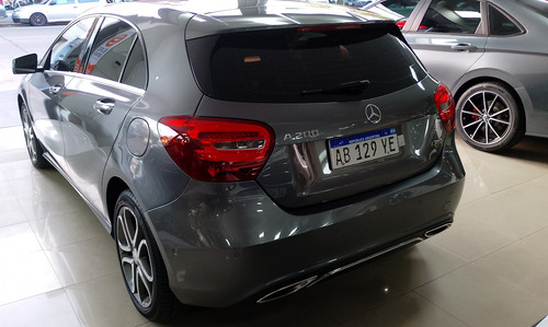 Mercedes-Benz Clase A 1.6 A200 Urban 156cv