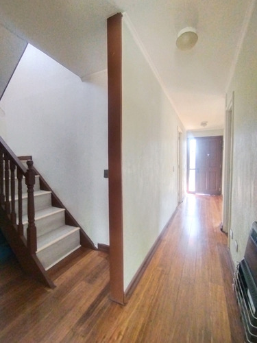 Venta Amplia Casa De Dos Pisos 5d/3b/2e, Peñablanca.