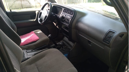 Imagen 7 de 15 de Isuzu Trooper 3.1