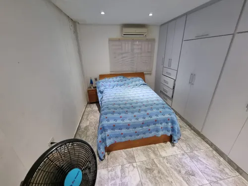 Casa De 3hab Y 5 Baños