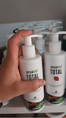 Acualeaf Total 240ml Abono Líquido Para Plantas De Acuarios 