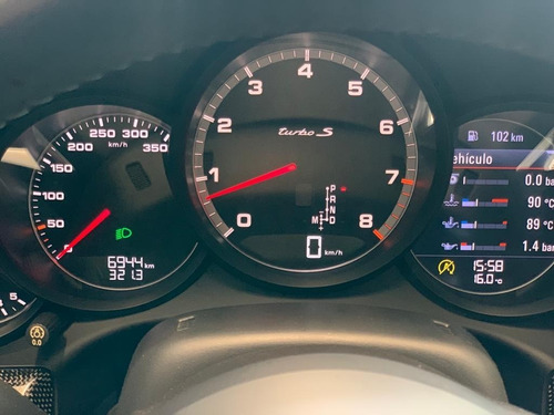 Imagen 7 de 12 de Porsche 911 Turbo S