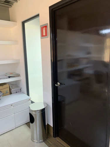 Oficinas En Venta Lomas Verdes Super Ubicadas Y Casi Nuevascod. Ov318