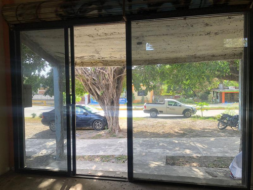 Venta Local Com. 924.21 M² Col. Alazan Alamo Temapache Ver.