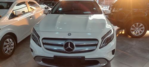 Mercedes-Benz Classe GLA 1.6 Advance Turbo Flex 5p