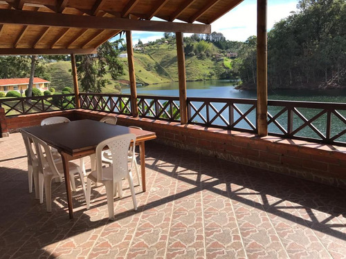 Linda Casa Finca En Venta Con Acceso Al Embalse De Guatape Antioquia