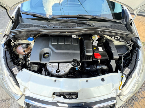 Peugeot 208 1.6 Feline