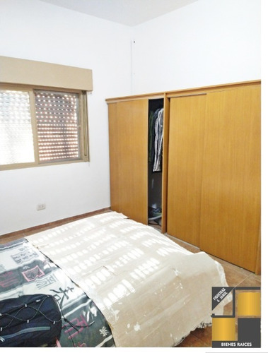 Imagen 4 de 10 de Departamento Tipo Casa En Venta En Valentin Alsina