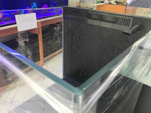 Imagem 3 de 9 de Aquario Cubo 50x50x50 + Sump - Vidro 8mm + Movel Preto