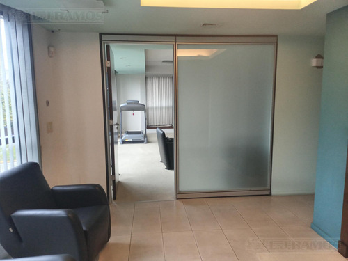 Alquiler De Oficina De 260 M2 En San Isidro