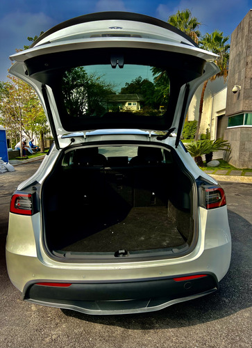 Tesla Model Y Performance Dual Motor