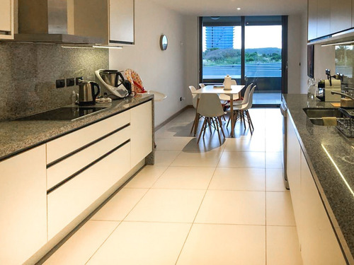Imagen 16 de 24 de Apartamento En Venta De 3 Dormitorios En Rincón Del Indio (ref: Lij-3129)