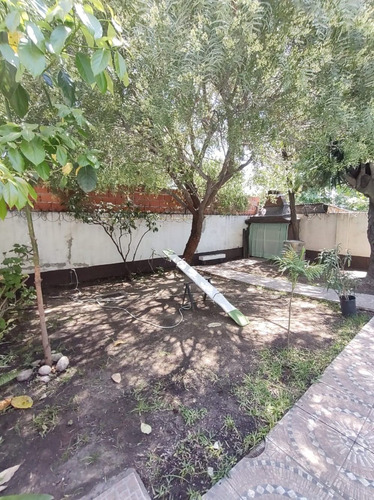 Imagen 10 de 12 de Tipo Casa 3 Ambientes Con Garaje Y Fondo Libre