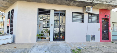 Ph Tipo Casa En Venta En Haedo, Morón, G.b.a. Zona Oeste, Todo A Nuevo