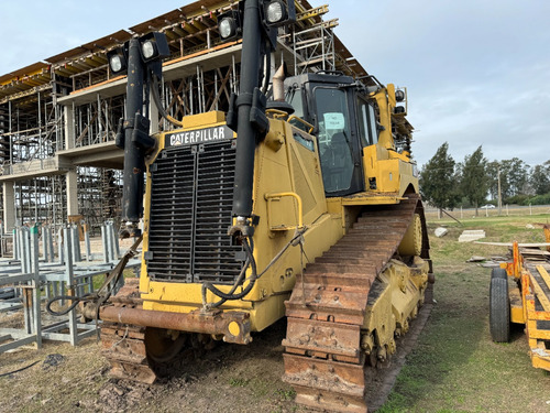 Topador Caterpillar D 8 T 2011