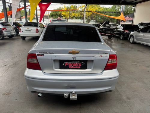 Chevrolet Vectra 2.2 Gls 4p
