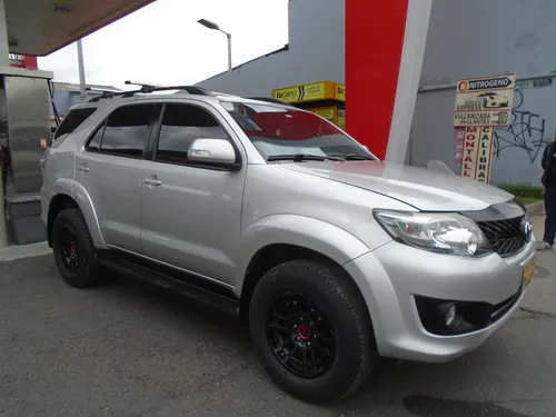 Toyota Fortuner 2.7l 4x4