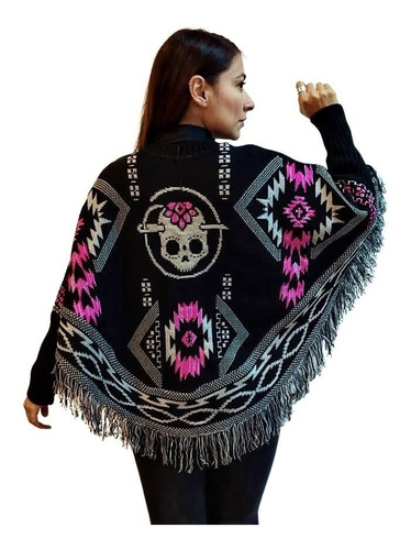 Poncho Circular Tejido Cráneo Tzompantli