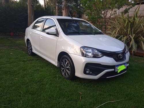 Imagen 12 de 15 de Toyota Etios 2018 1.5 Sedan Xls