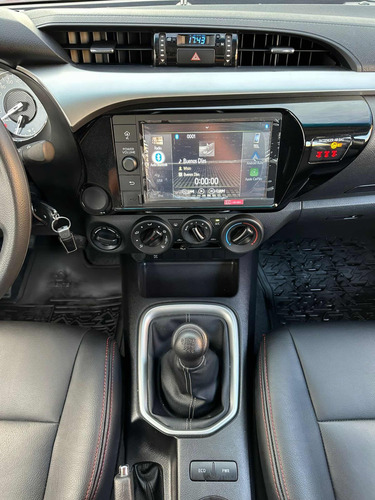 Imagen 4 de 8 de Toyota Hilux Hilux