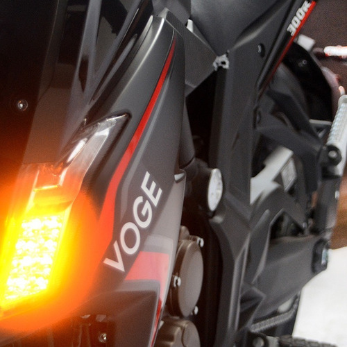 Voge 300 R - Domotos