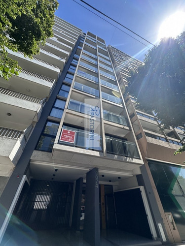 Excelente Piso En Plaza Mitre Con Coch Y Baulera
