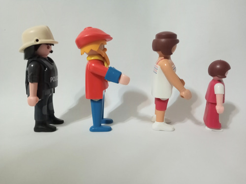 Playmobil Constelaciones Familia Mamá Papá Abuelo Hija (Usado)
