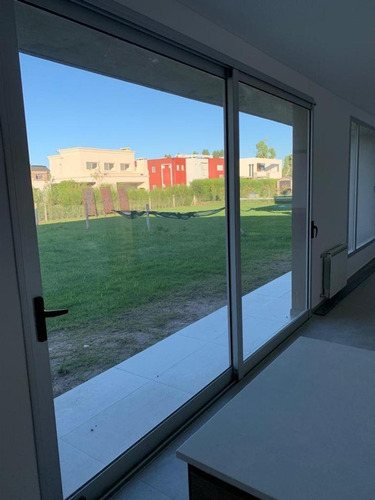 Imagen 10 de 30 de Casa En Venta 3 Dormitorios En Las Golondrinas