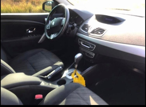 Imagem 4 de 5 de Renault Fluence 2.0 Dynamique 2013