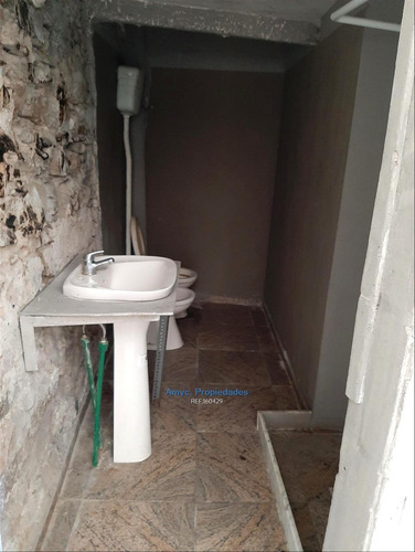 Imagen 6 de 6 de Importante Local Con Vivienda 2 Entradas Independientes Cw160429