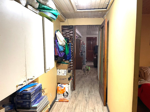 Amplia Solida Casa Familiar 3d 1b. 1est. Patio Impecable