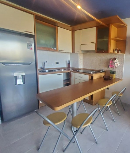 Apartamento En Playa El Angel Margarita Con Vista A La Avenida