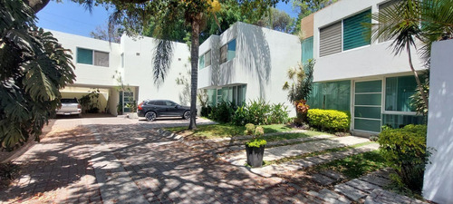 Casa En Jacarandas