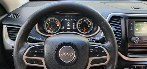 Jeep Cherokee 2.4 SPORTS