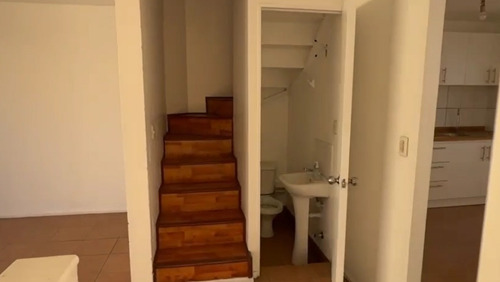 Venta De Casa En Avenida Santa Luisa, Quilicura