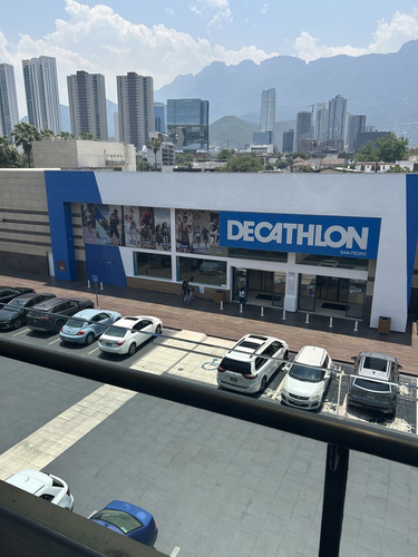 Local En Renta Plaza Lua