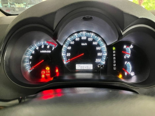 Imagen 13 de 15 de Toyota Sw4 2.7 Vti. 7sientos.cuero.año 2014