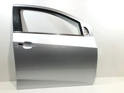 Porta Dianteira Direita Chevrolet Sonic Sedan 2012 Á 2014
