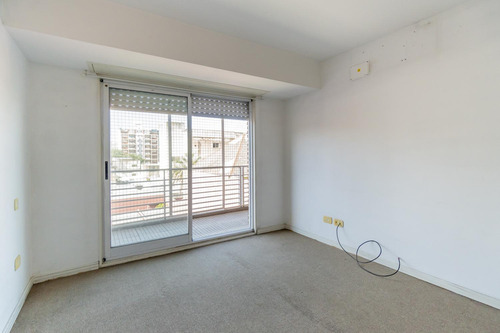 Departamento En Moron Sur
