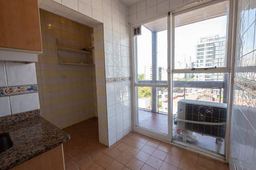 Departamento En Arenales 1500