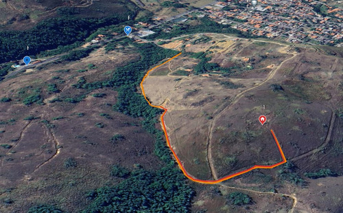 Terreno Próximo À Cachoeira Com Vista Para O Parque Nacional