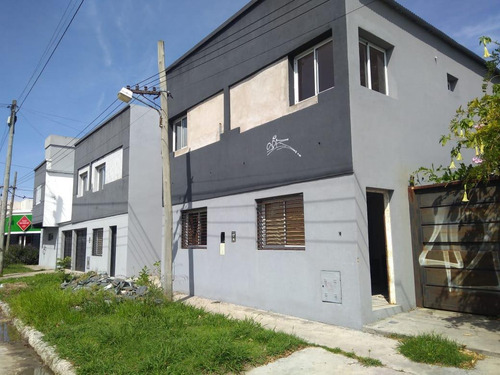 Imagen 3 de 22 de Ph En Venta- Berisso