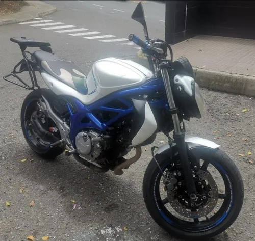 Suzuki sfv 650 gladius 2012 deals