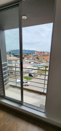 Venta O Arriendo De Iluminado Apartamento Para Estrenar En Zipaquirá Con Garaje Y Depósito